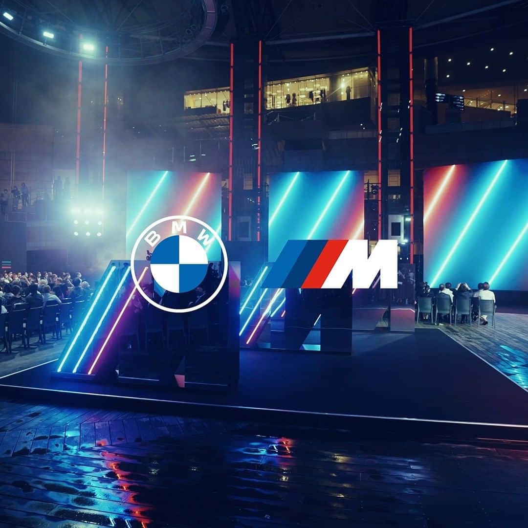 のインスタグラム：「BMW Mの50周年を記念したスペシャル・イベント、『M NIGHT OUT』をレポート。  伝説の原点となるM1をはじめ、最速のMとして話題のM4 CSLと俳優そしてパリコレモデルでもある #竜星涼 の、圧巻のラストルック。  訪れたすべての人にまったく新しいMの世界観をご体感いただけたのではないでしょうか。  Special Thanks for @rakutenfwt @ryo_ryusei @atsuko_maeda_official @shuzo___3120 @asahina_aya @mariya_nishiuchi_official  @mattkuwata_official2018 @sway_ldh @yamato__0612  当日の様子は @bmwjapan アカウントトップのURLからチェック。  #MNIGHTOUT #Mナイトアウト #WeAreM #BMWM #BMW #駆けぬける歓び #BMWJapan #BMWM4CS #M4CS」