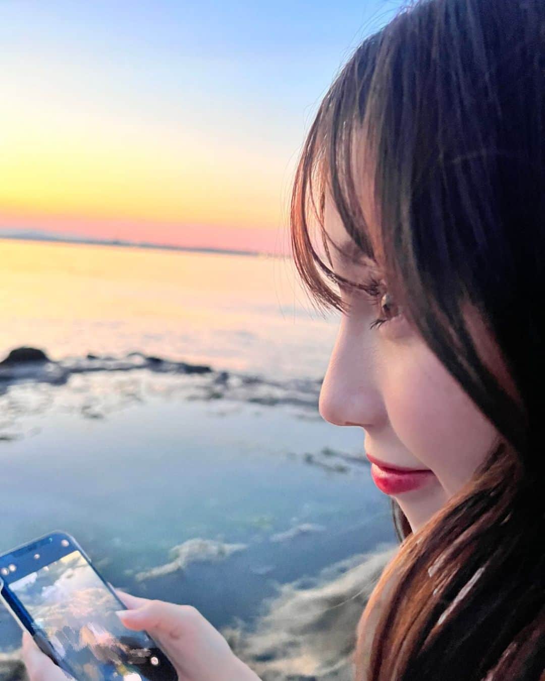 神谷侑理愛のインスタグラム：「‪‪❤︎‬ ⁡ 彼氏目線てやつです‬ ܸ. ̫ .ܸ ‪ ⁡ ⁡ ⁡ #ss #style #fashion #ootd #photo #foto #life #model #code #ljk #lfl #fff #jk #04  #ピンクメイク #夏コーデ #夏服コーデ #夏メイク #ヘアアレンジ #ノーマルカメラ #海 #湘南 #江ノ島」