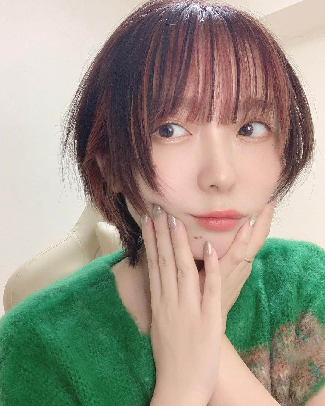 中野佑美さんのインスタグラム写真 - (中野佑美Instagram)「♻️🧡🧶🪴  #ショートウルフ  #ショートヘア」9月16日 22時33分 - nakan084