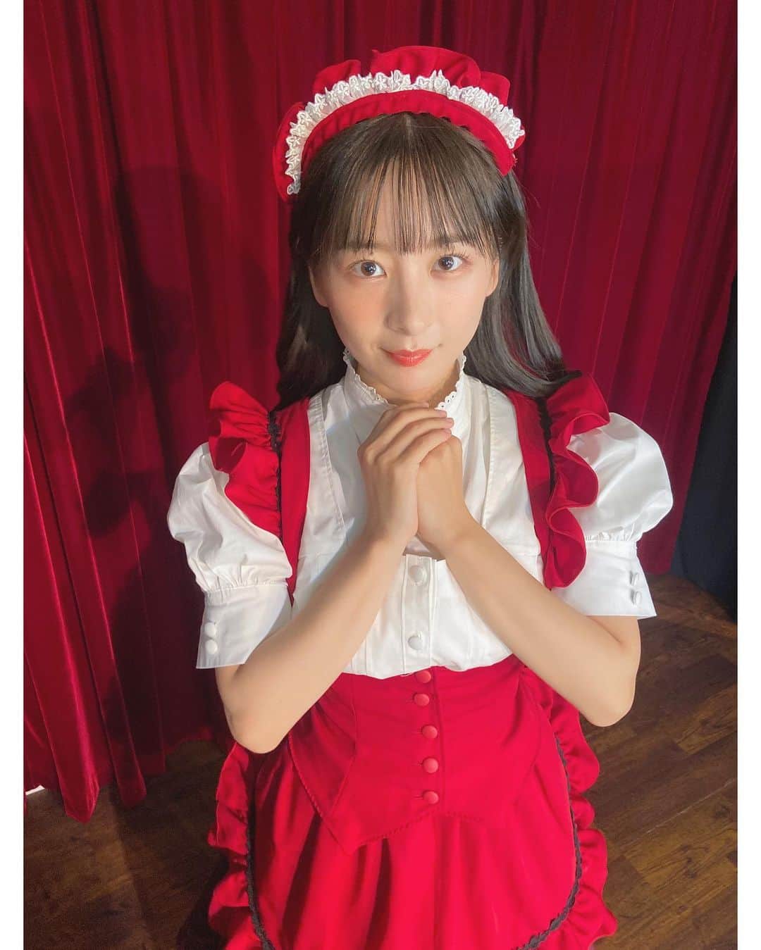 のインスタグラム：「やほ！こんばんは🌙 本日は、🫧 made mode さんにて🫧 芽イドモード・ザ・ステージ 牧野澪菜×三島依(@yorimishima )~牧野澪菜生誕祭 ~ に出演させていただきました🐗🌸🦉  ありがとうございました!!!! 4時間近くの3時間越えで とーーーっても面白く幸せな時間で 本当に楽しかったです🌸  サプライズでIちゃんこと毬絵さん(@marigongon.n )も登場して、本当にびっくりした🐗🦉❗️  本当にありがとう❤️💛 . #me#誕生日」