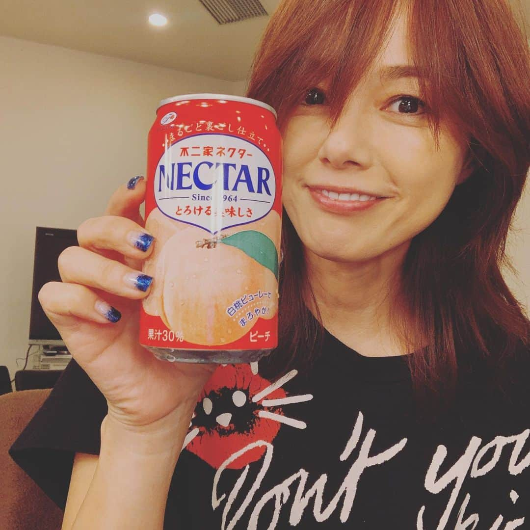 相川七瀬さんのインスタグラム写真 - (相川七瀬Instagram)「久しぶりに飲んだ！不二家のネクター❤️  ＃不二家 #ネクター」9月17日 16時23分 - nanasecat