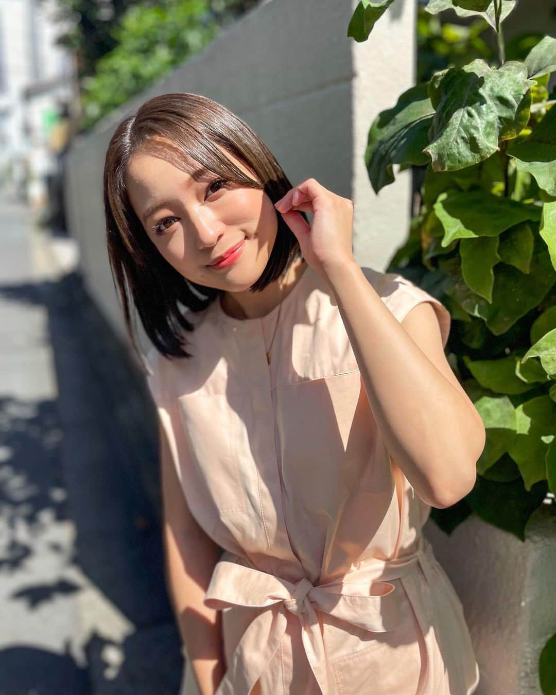 chayさんのインスタグラム写真 - (chayInstagram)「ヘアカラー＆整えカット✂️ 今回はいつもより明るめに染めました✨ さて、明日と明後日(9/18と9/19)は名古屋タカシマヤにてthree sisters.のポップアップ🥺❤️ 明日9/18(日)は10:30-/12:00-/14:00-/15:30に店頭で私chayがお待ちしております😘 そして9/19(月・祝)は14:00からミニライブ😆👌 どなたでもご覧になれますので是非会いに来てください🎤 みんなに会えるの楽しみにしてるね💕  #名古屋タカシマヤ #threesisters #スリーシスターズ #drawer  #cieca #シエカ」9月17日 22時28分 - chay1023_official