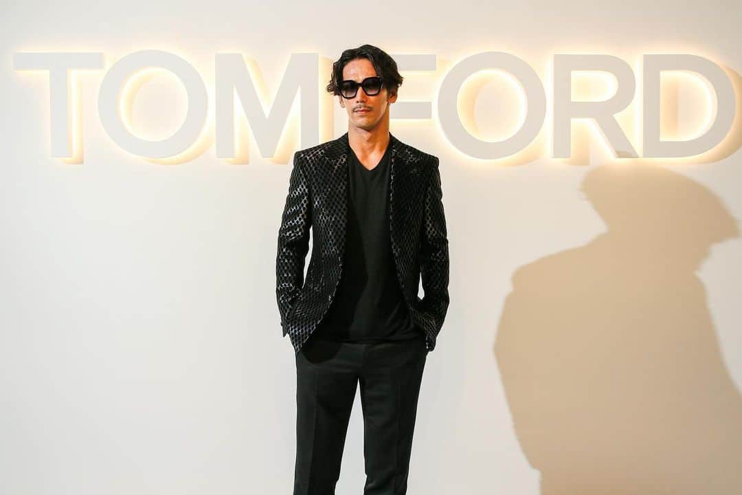 小林直己のインスタグラム：「Thank you for inviting me @tomford 🪩✨ #トムフォード#2023SS #NYFW #tomford #newyork #fashionshow」