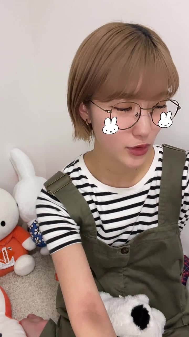 東条蒼のインスタグラム：「フォトブック買ってね笑笑」