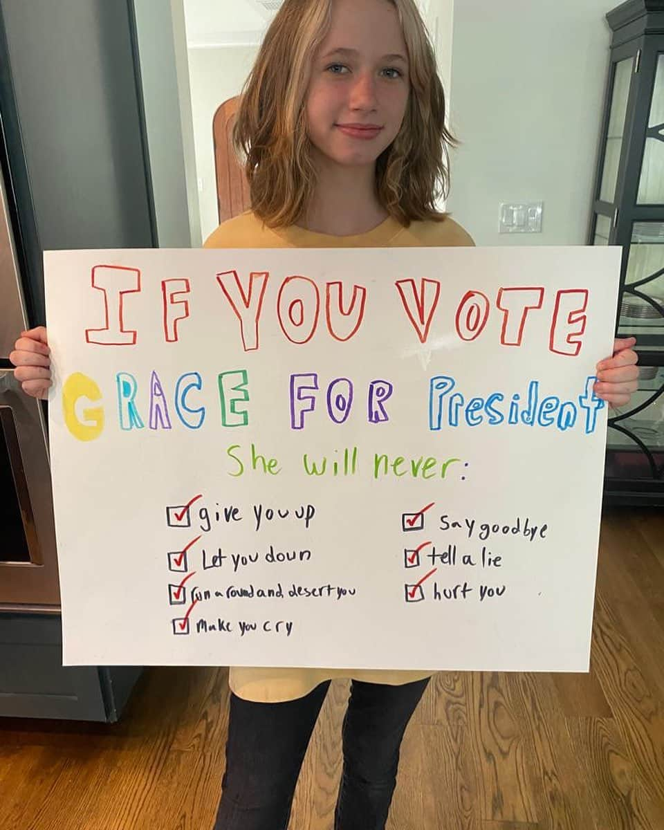 ショーン・ガンのインスタグラム：「My niece Grace does not hesitate to take a stand on our nation’s most important issues.」