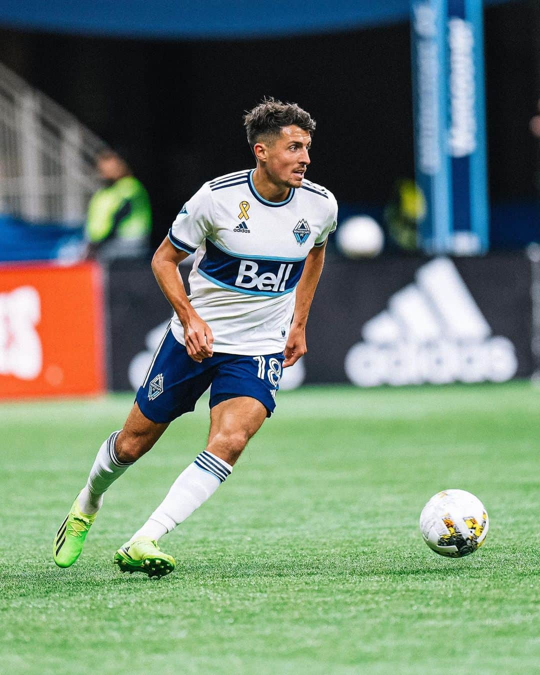 アレッサンドロ・シェプフさんのインスタグラム写真 - (アレッサンドロ・シェプフInstagram)「About yesterday: Strong team performance and an important win ! 💪🏼 @whitecapsfc」9月19日 8時05分 - alessandroschoepf