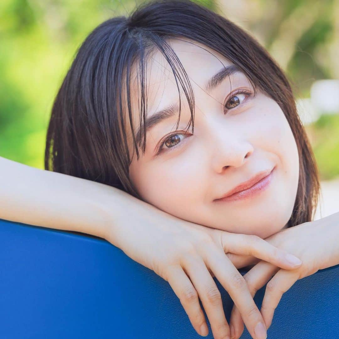 瀬戸さおりのインスタグラム：「33歳になりました😌💕 皆さん、いつも応援してくださりありがとうございます！！  そんな記念すべき日に、大好きな方々と素晴らしい作品に関わることが出来ています。 とてもとても幸せです🥹💓  #頭痛肩こり樋口一葉 本日いよいよ、大千穐楽！！  劇場でお待ちしています👻🏮  #33歳  #誕生日」