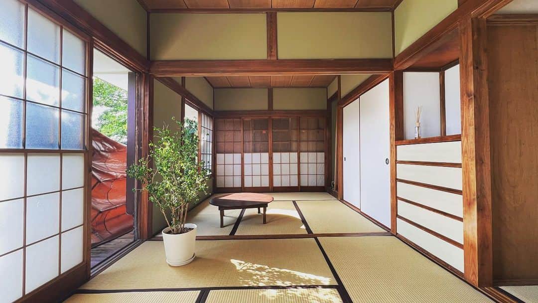 mamiのインスタグラム：「キャンプの翌日が 一番キャンプに行きたくなる不思議。  今年の秋はたくさん行くぞ⛺️」