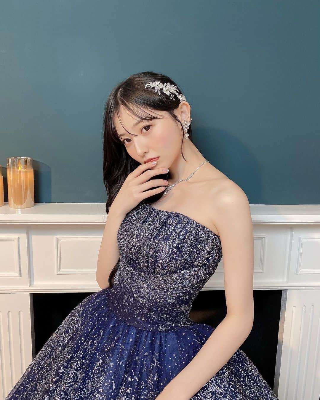 吉井美優のインスタグラム：「. ドレス 👗💠」