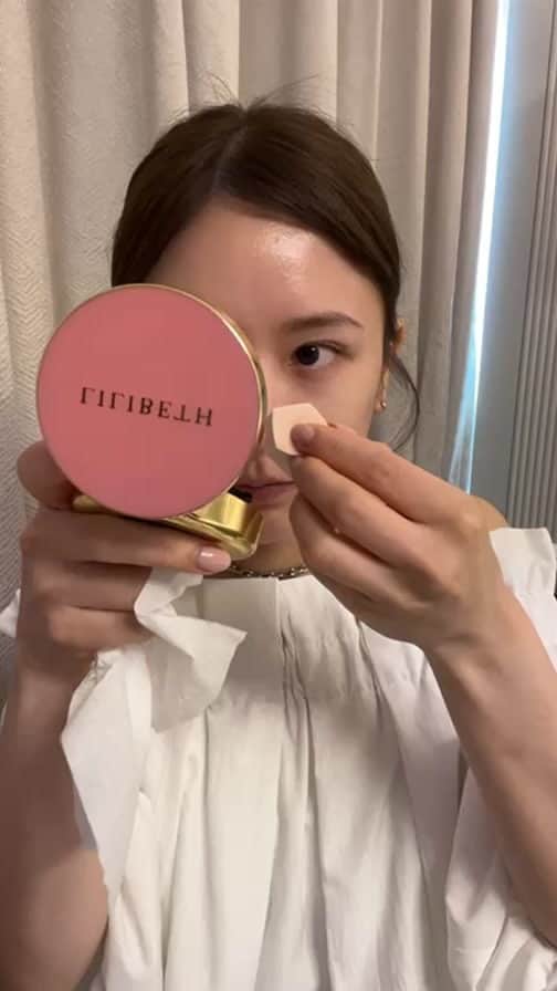 ひよんのインスタグラム：「🫶🫶  韓国でスキンケア&メイクした💛 最近オススメアイテムでやったから、 見てみてね😍」