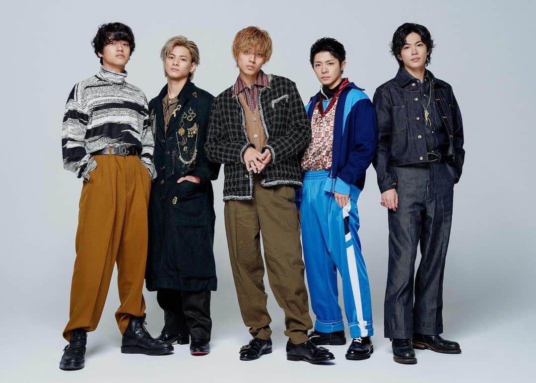 クロサギのインスタグラム：「クロサギ情報解禁ウィーク最終日‼️ 主題歌決定🎉  クロサギの主題歌がKing ＆ Princeさんの「ツキヨミ」に決定👏 素敵な楽曲が、クロサギの世界を彩ります🌙 お楽しみに🫧  #平野紫耀 #KingandPrince #ツキヨミ」