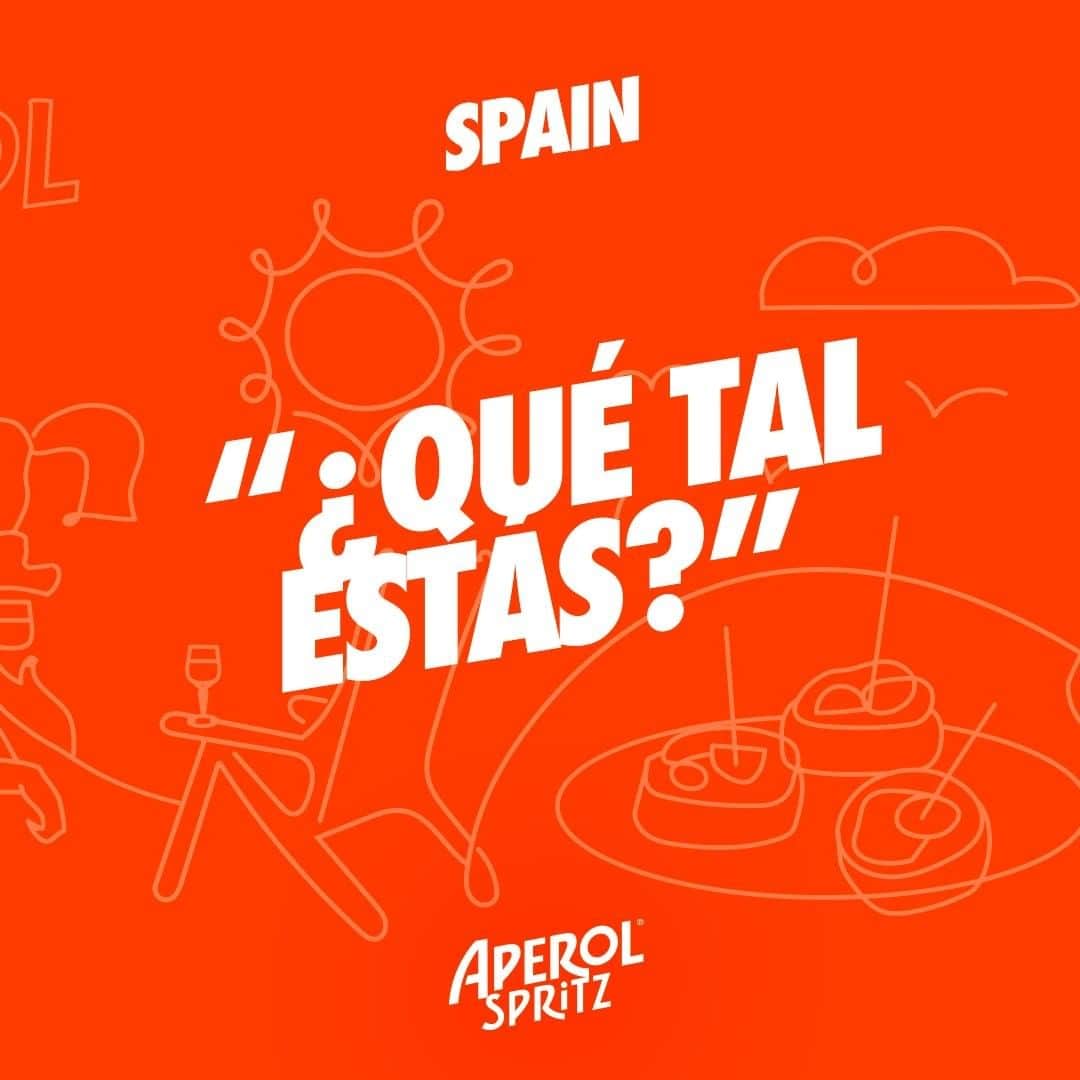 Aperol Spritzさんのインスタグラム写真 - (Aperol SpritzInstagram)「What have you been up to this summer? Nothing is better than catching up with your friends in front of an #AperolSpritz. Use our #IceBreakingDictionary, chat with your friends and enjoy the evening! #JoinTheJoy」9月20日 1時00分 - aperolspritzofficial