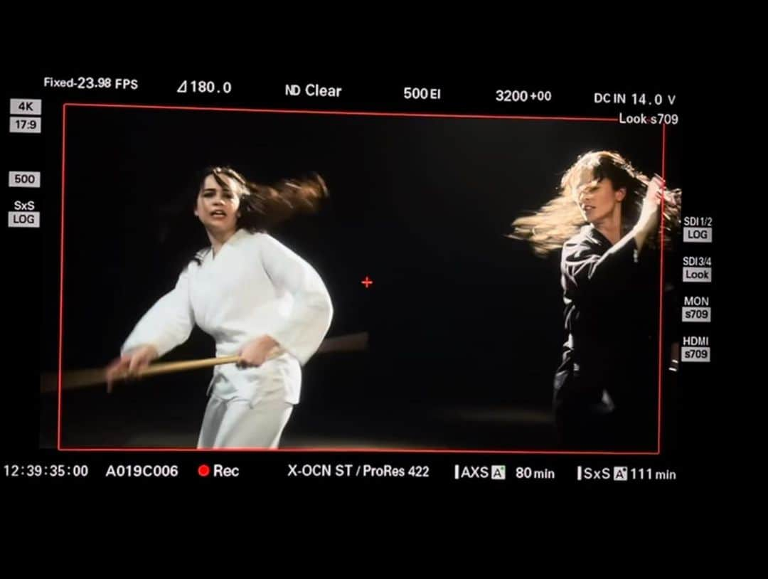 メアリー・モーサさんのインスタグラム写真 - (メアリー・モーサInstagram)「season 5 bts post simply has to be dedicated to my favorite karate moments. well, some of them anyway. here’s some in between moments, some making-of moments, and best of all - some jam sessions/dance party/training-our-butts-off moments with my CK fam.   as you can see, we all work very hard. esp Jacob.   anyway - tell me your fave fight moments from season 5??」9月20日 10時14分 - missmarymmouser