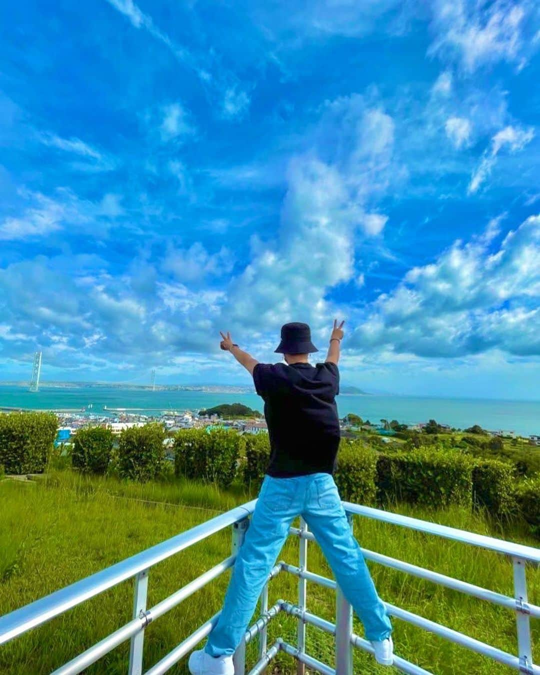 谷川斗真のインスタグラム：「天気神すぎ 心が浄化された🍀  #とまちん」