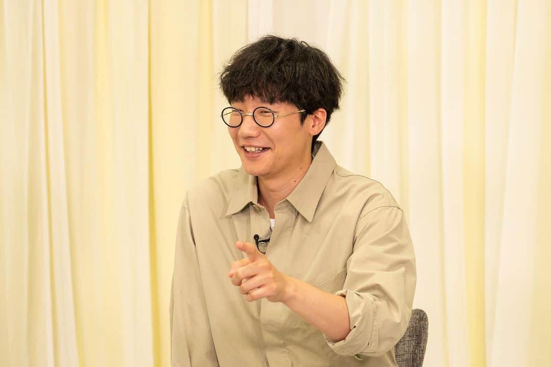 ユニコーンに乗ってさんのインスタグラム写真 - (ユニコーンに乗ってInstagram)「. ／ まもなくディレクターズカット版配信🦄🌈 ＼  9月21日(水)0:00〜  つまり今日の深夜から❣️  #ユニコーンに乗って DC版の 配信が始まります👏🏻  泣く泣く地上波用ではカットしたシーンもあれば、 本編のカットを少しだけ伸ばして余韻を足した部分など、 監督のこだわりをプラスしてます🫶🏻💚 細かいところまで気づいた方は かなりのユニコーンマニアです🤣  最終回の鑑賞会📹💕 そしてこれまでの鑑賞会コメンタリー企画も 引き続きParaviで見られます✨ ぜひ合わせてご覧ください🤗❗️  #永野芽郁 #西島秀俊 #杉野遥亮  #坂東龍汰 #前原滉 #青山テルマ」9月20日 18時12分 - unicorn_tbs