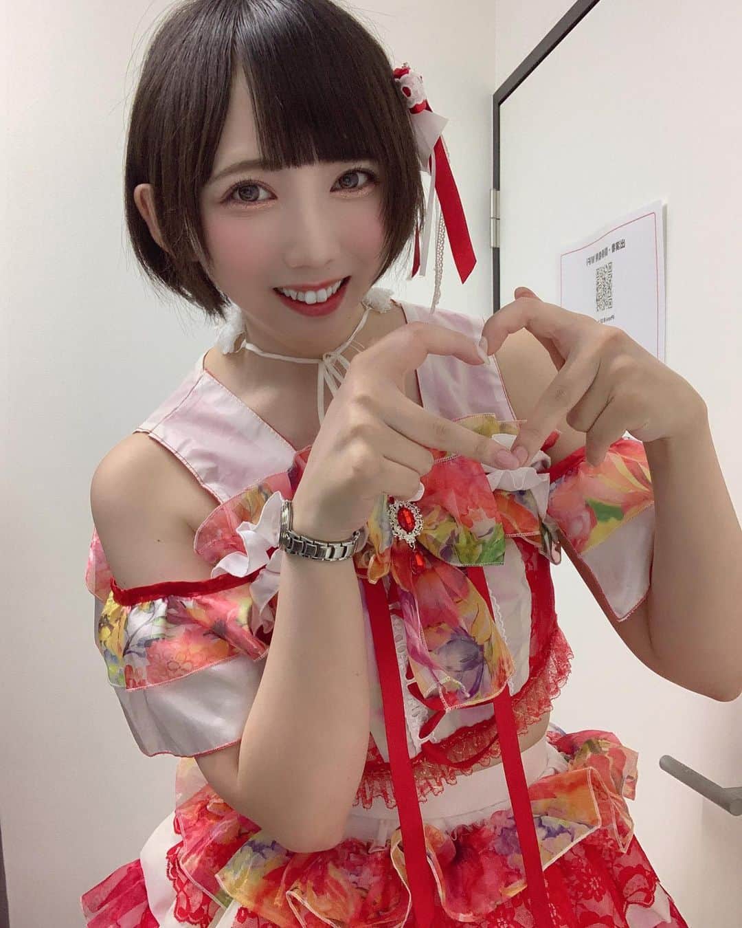 瀬戸栞のインスタグラム：「😸🫶」