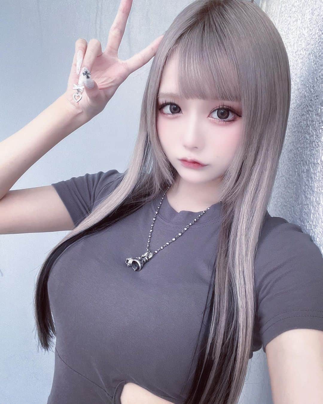 あめはねむいのインスタグラム：「✌🏻」