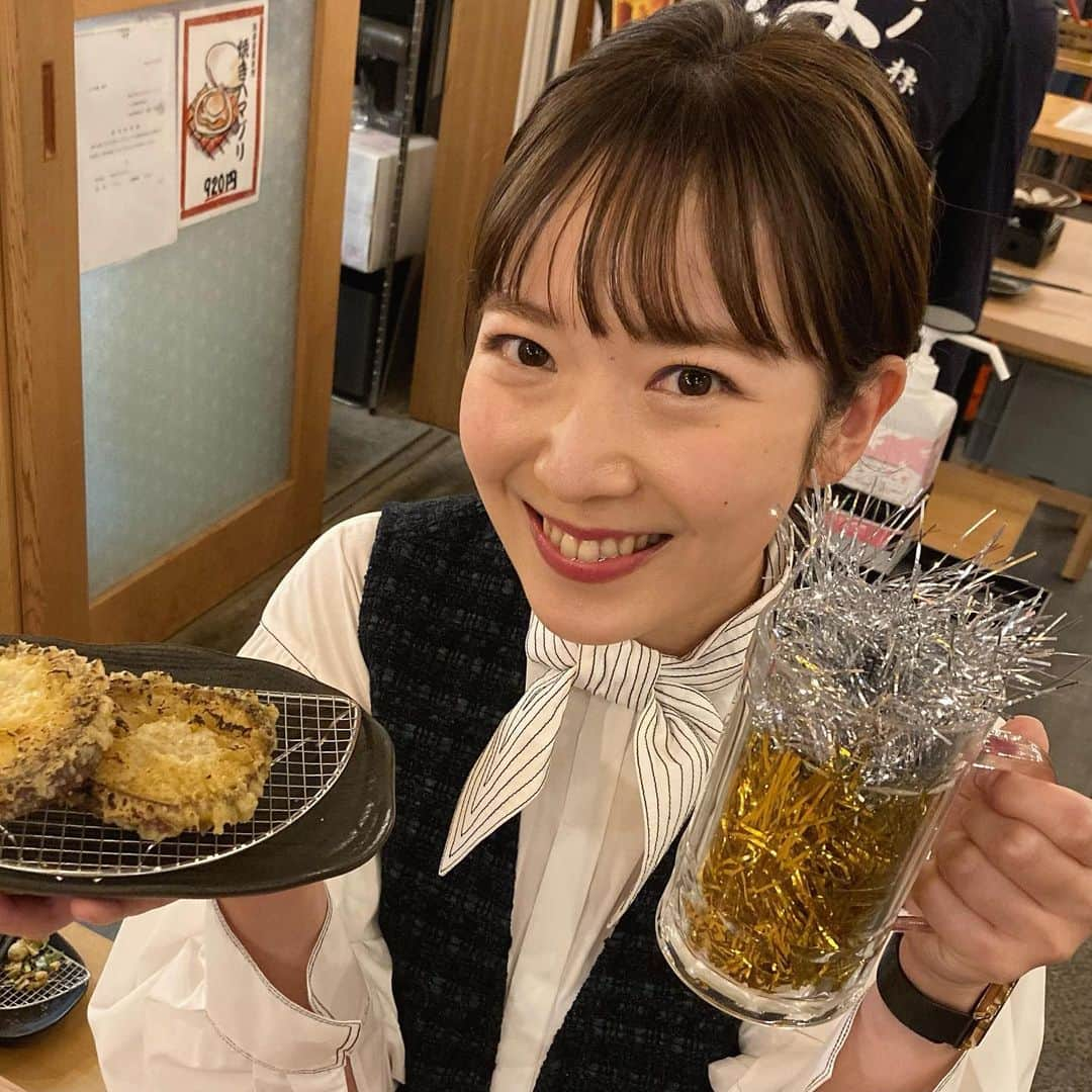 糸永有希さんのインスタグラム写真 - (糸永有希Instagram)「熊本屋台村から中継でした😋  #RKK#TBS 系列  #熊本放送#3ch  #ゲツキン#中継 #熊本屋台村 #なごみ庵 #焼き芋バター天 #年金酒場 #腹黒餃子😈」9月20日 21時50分 - yukiiitonaga