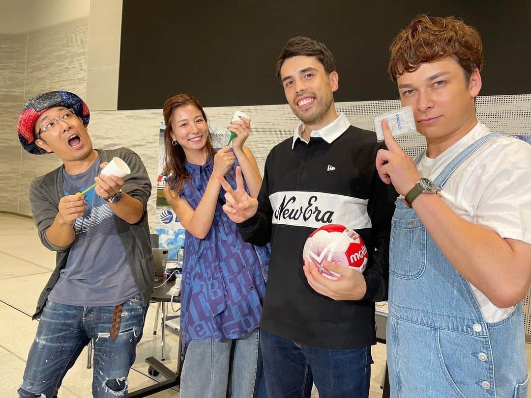 青木愛のインスタグラム：「ボートレース スペシャルLIVE🚤 ⁡ ヤングダービー初日👦🏻👧🏻 番組始まったら荒れ出すかな？って話してたら、ほんとに荒れました😂笑 いつものパターン。。🥲 ⁡ ガミたんやったけど、2回当たったからいいんです🫶🏻←笑 今日も楽しかった☺️ 明日も当てるぞーー💪🏻 ⁡ 今月はリスでした🐿可愛い🤎 いつもありがとうございます🧃💕」