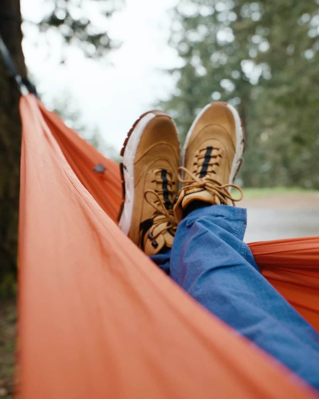 ティンバーランドのインスタグラム：「Understand the gravity of comfort: the new GreenStride™ TBL Turbo Hiker is here.  GreenStride™ soles are crafted with 75% renewable sugar cane and rubber from trees to deliver eco-conscious support from the sole up, providing everything you need to pave your own path to adventure.  Tap to shop.  #BuiltForTheBold」