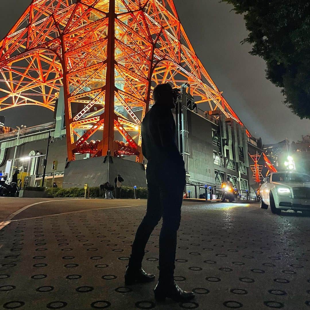のインスタグラム：「921ありがとう 🖤」