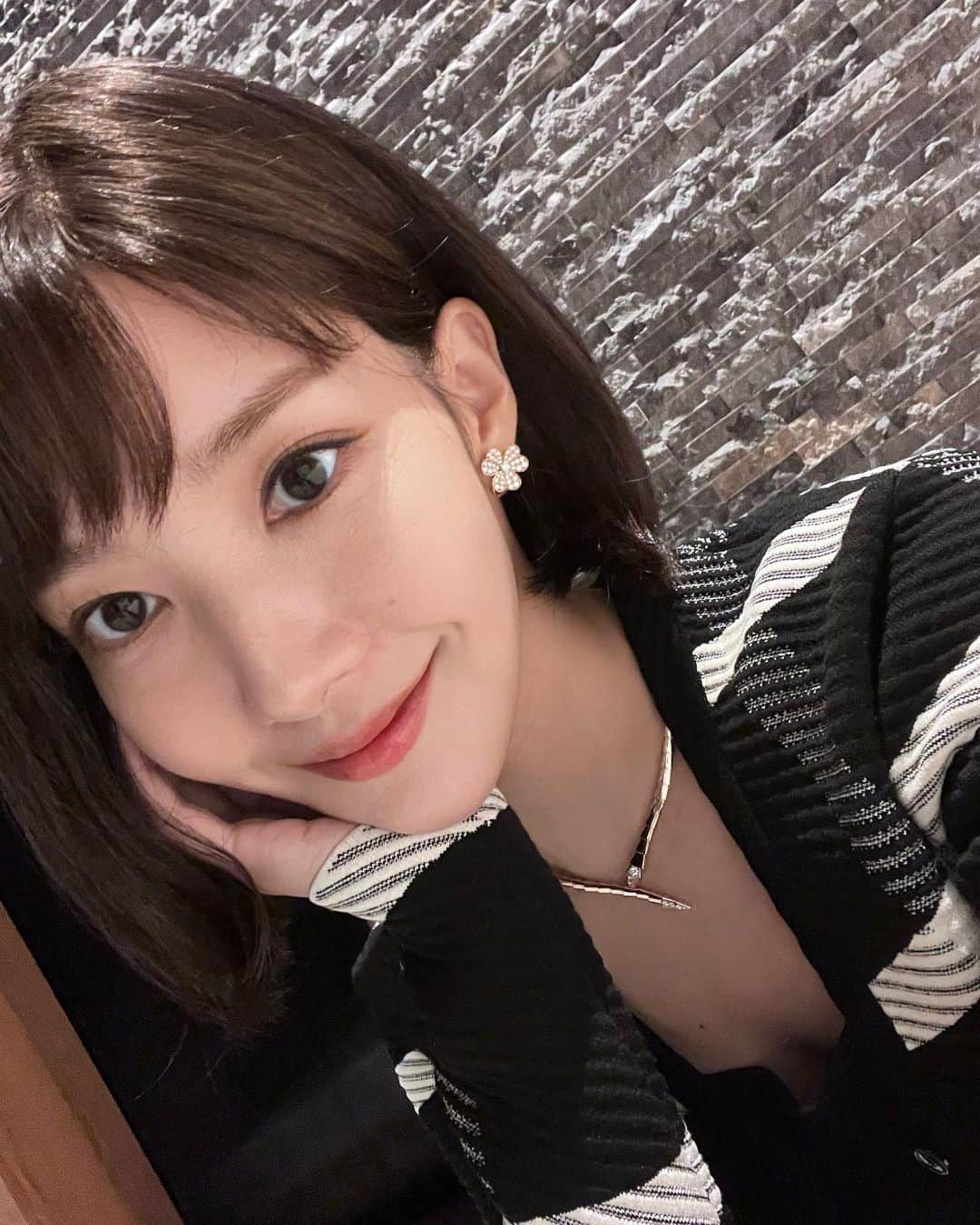 パク・ミニョンのインスタグラム：「오늘 월수금화목토 2부🖤」