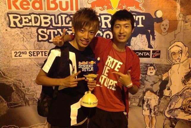 徳田耕太郎さんのインスタグラム写真 - (徳田耕太郎Instagram)「September 22nd, 2012 10years ago today my dream come true🏆 #redbullstreetstyle」9月22日 18時48分 - tokura_freestyle