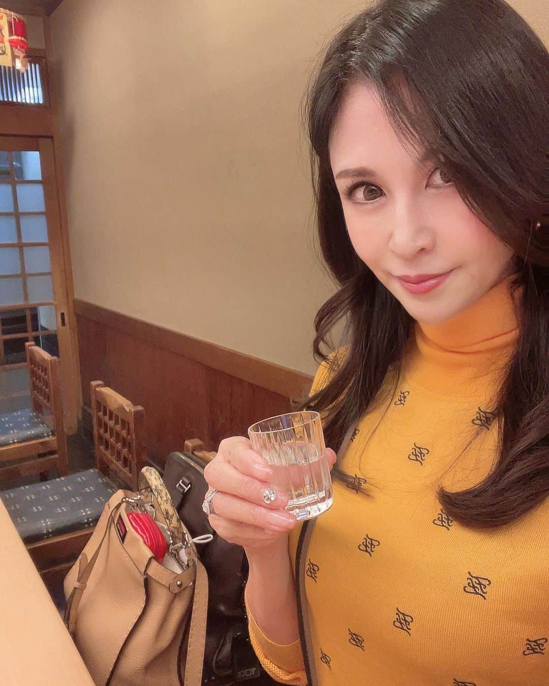 越野矢素子さんのインスタグラム写真 - (越野矢素子Instagram)「美味しいお寿司とお酒を沢山頂きました♡」10月22日 2時16分 - loversyaso