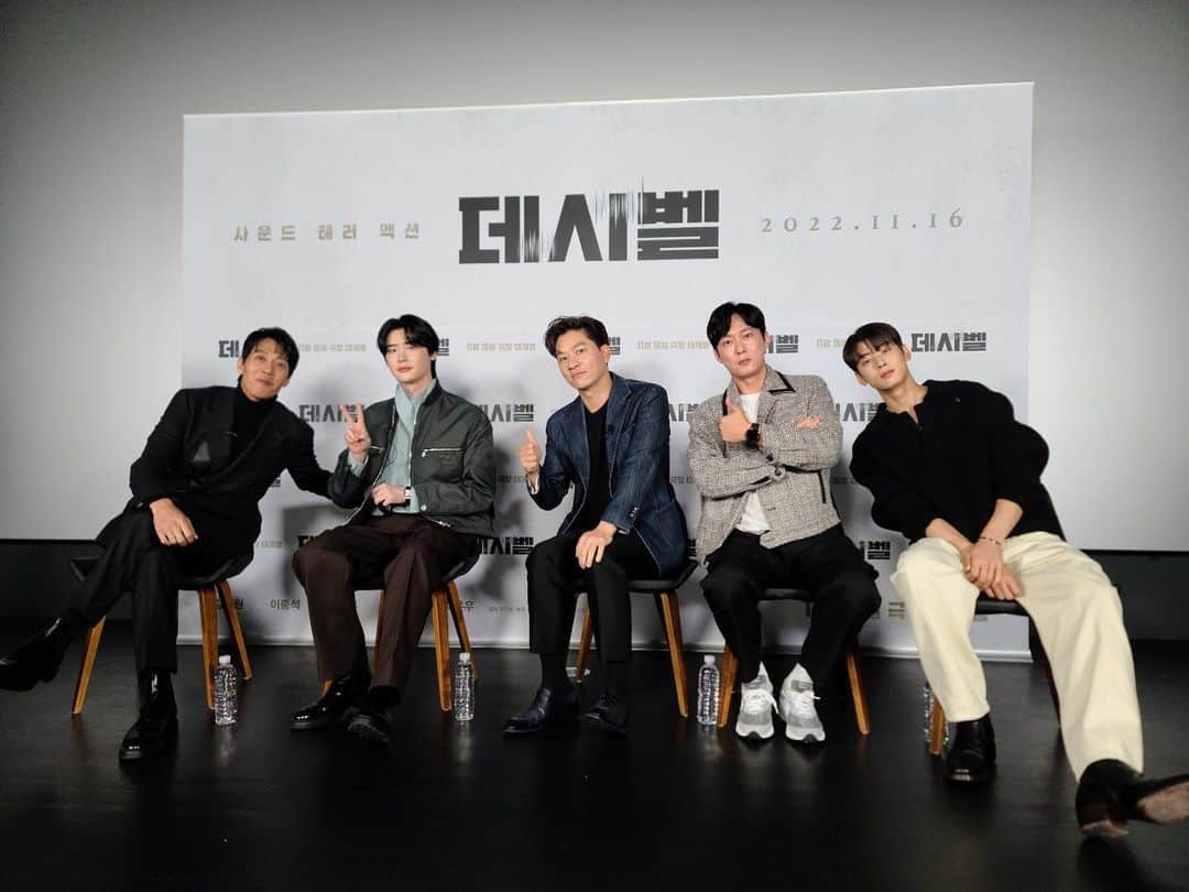 キム・レウォンのインスタグラム：「데시벨 Decibel 11/16」