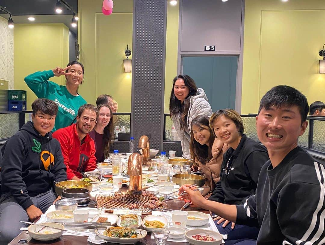 シェラ・チョイさんのインスタグラム写真 - (シェラ・チョイInstagram)「2022 K-dinner in Korea was very grateful and delicious 😍Ready for the moving day^^ #LPGA」10月21日 21時33分 - thechellachoi