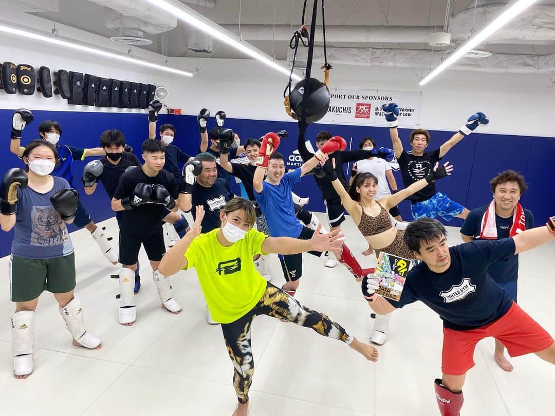 杉山しずかさんのインスタグラム写真 - (杉山しずかInstagram)「Today's kickboxing class! @united_gym_tokyo」10月21日 22時23分 - shizukasugiyama0211