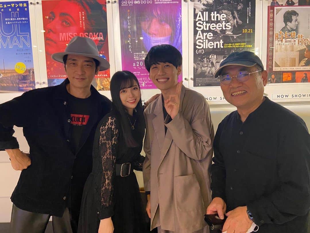 兼次要那のインスタグラム：「☺︎ 初日舞台挨拶ありがとうございました！ 思ったより緊張しててなに喋ったか あまり覚えていないのですが…笑  遠方から来てくださった方もいて とても嬉しかったです☺️  たくさんの方に支えられていること 改めて実感しました  明日も登壇します！ お待ちしております☺︎  松田さん、神倉、監督と！  #映画  #a20153の青春」