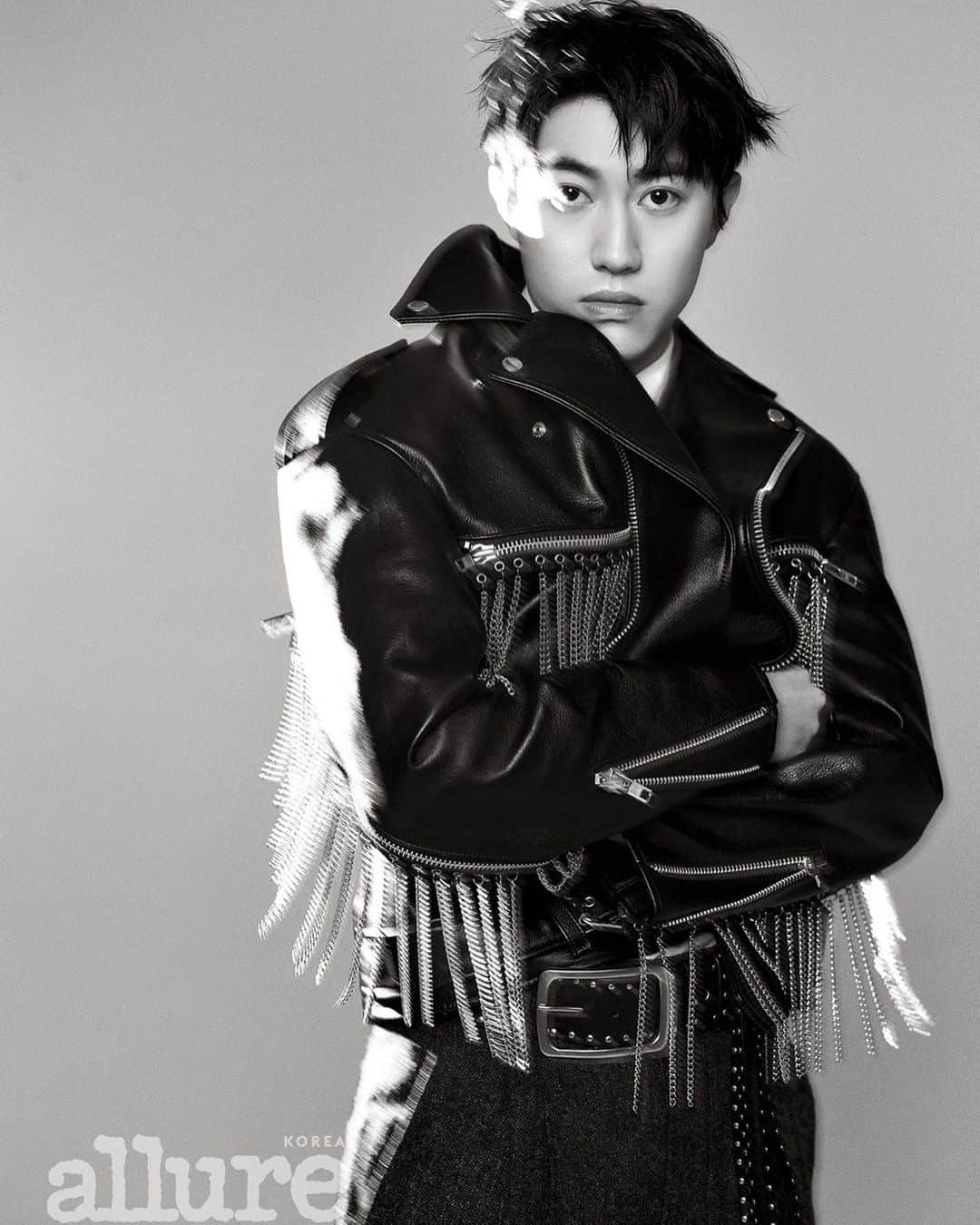 クァク・ドンヨンのインスタグラム：「allure November issue More pics and interview  🔜 @allurekorea」