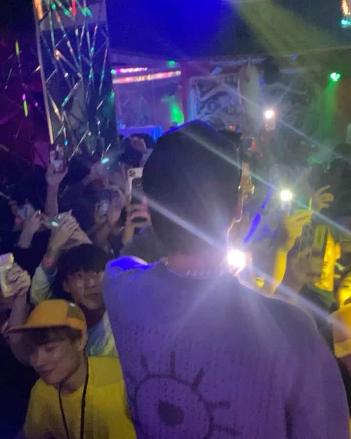 百足のインスタグラム：「渋谷楽しすぎたなぁ もっと頑張ろって思えたみんな来てくれてありがとう🔥😘」