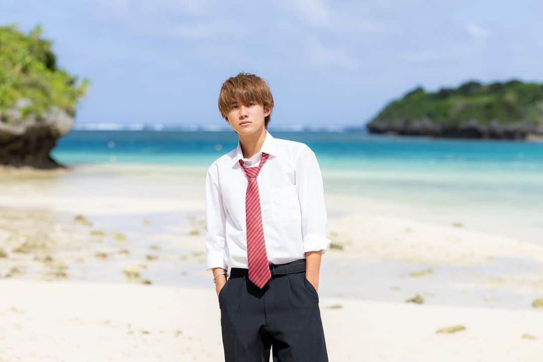 のインスタグラム：「〜ご報告〜 『今日、好きになりました。沖縄編』に参加することになりました！！今回3回目の旅で前回、前々回と悔しい思いをしてしまったので今回こそは！！という気持ちを持って参加しました！！成長した姿が見せられると思うので応援していただけたら嬉しいです！！ #今日好き  #今日好きになりました  #沖縄編」