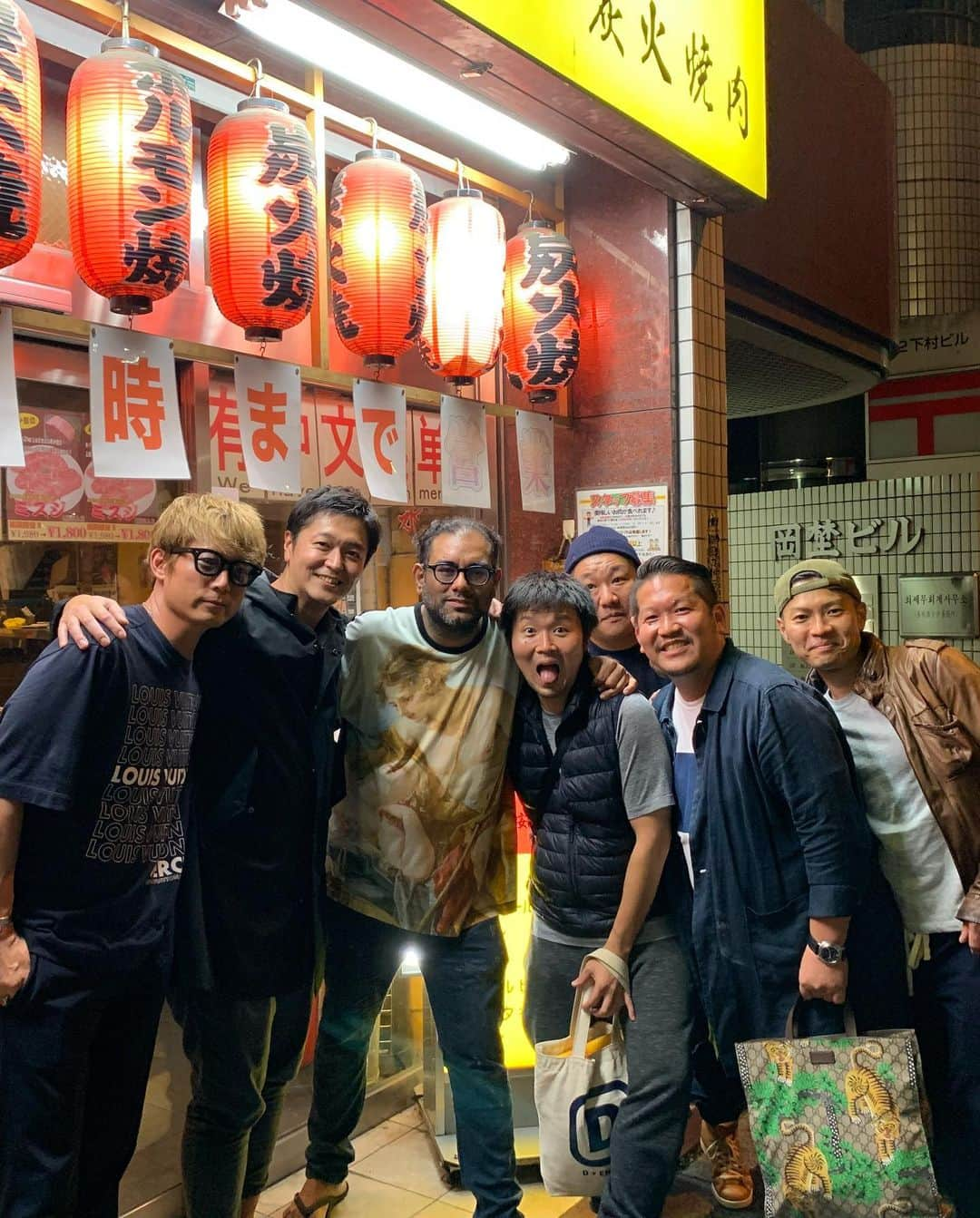 FukuyamaGoh さんのインスタグラム写真 - (FukuyamaGoh Instagram)「Sometimes we don’t have to be  blood  brother .. when u have brother called @goh_f I an honoured and lucky to have met you in person .. (@boris_eats thanks for this)  We translated in google, we did put savory ice cream in sweet and sweet in savory .. most of my menu came from 12 times of GOHGAN and I must say I owe it to you when I wanted to cook in 🇯🇵, u gave me space and insight and connected me to Japanese culture and craft . I still remember my first meal at your place it was just u and few of ur chefs cooking from your heart in 2013 .. 10 years u didn’t change ur smile ur warm hearted love and happy energy is what makes u GOH  Today we have matured in our cooking u have finished a unimaginably 20 years of being La Maison de la nature GOH .. and now it’s time for being just GOH … and sometimes GOHGAN..  #lamaisondelanaturegoh #goh ##gohgan #gaggan」10月18日 12時30分 - goh_f