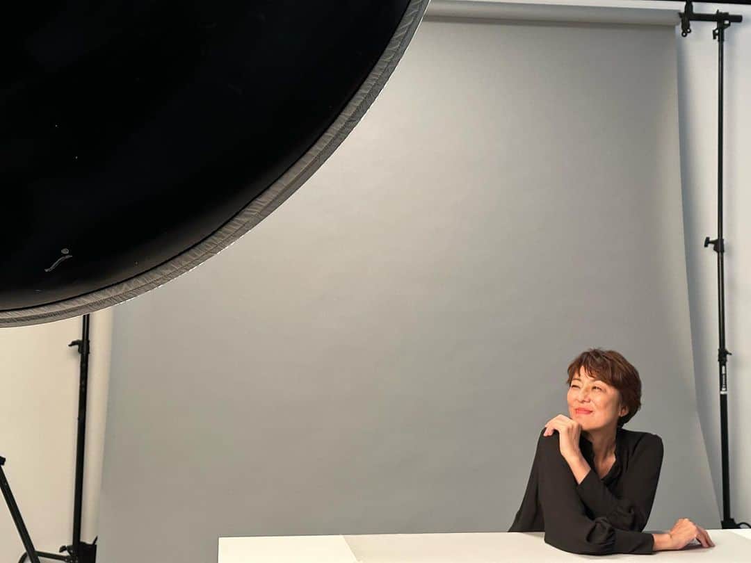 RIKACOさんのインスタグラム写真 - (RIKACOInstagram)「❤︎ 撮影を真面目にしました🫶 📷 @masaki_sone_pm  いつもありがとう😊」10月18日 16時21分 - rikaco_official