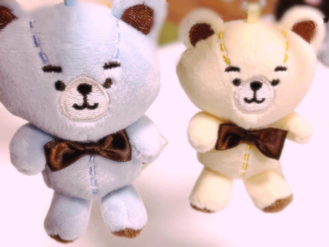 大空スバルのインスタグラム：「トワと色違いのキーホルダー買ったかわいい🧸」