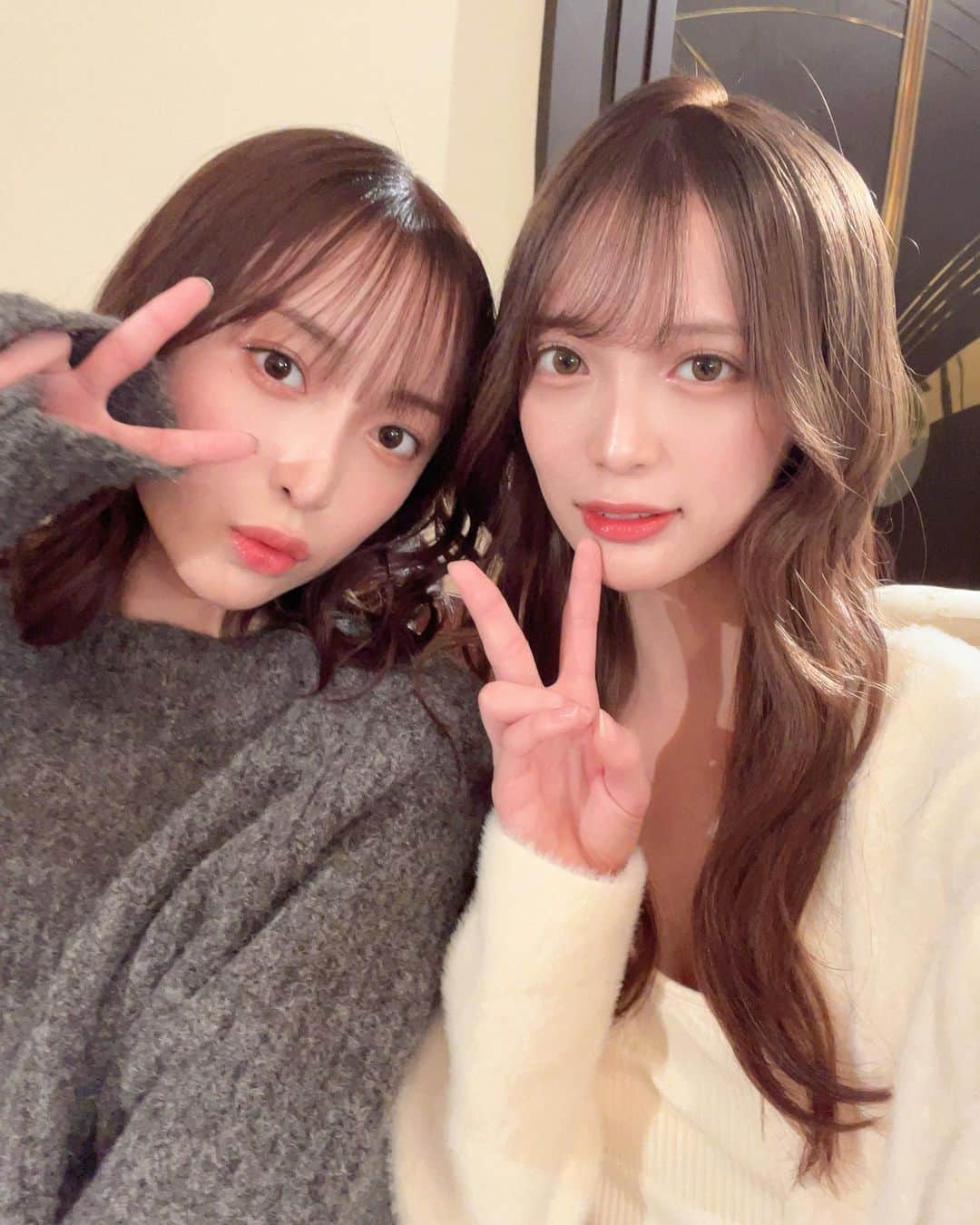 神谷樹里奈さんのインスタグラム写真 - (神谷樹里奈Instagram)「この度、Abema TV 『ヒロミ・指原の恋のお世話始めました』に双子で出演させて頂きました👏🤍  なんと今回はテレビ朝日さん放送会！  10月20日(木) 24:30-25:30　  宜しくお願いします🙇‍♂️  #恋セワ」10月18日 20時10分 - __oystersushi