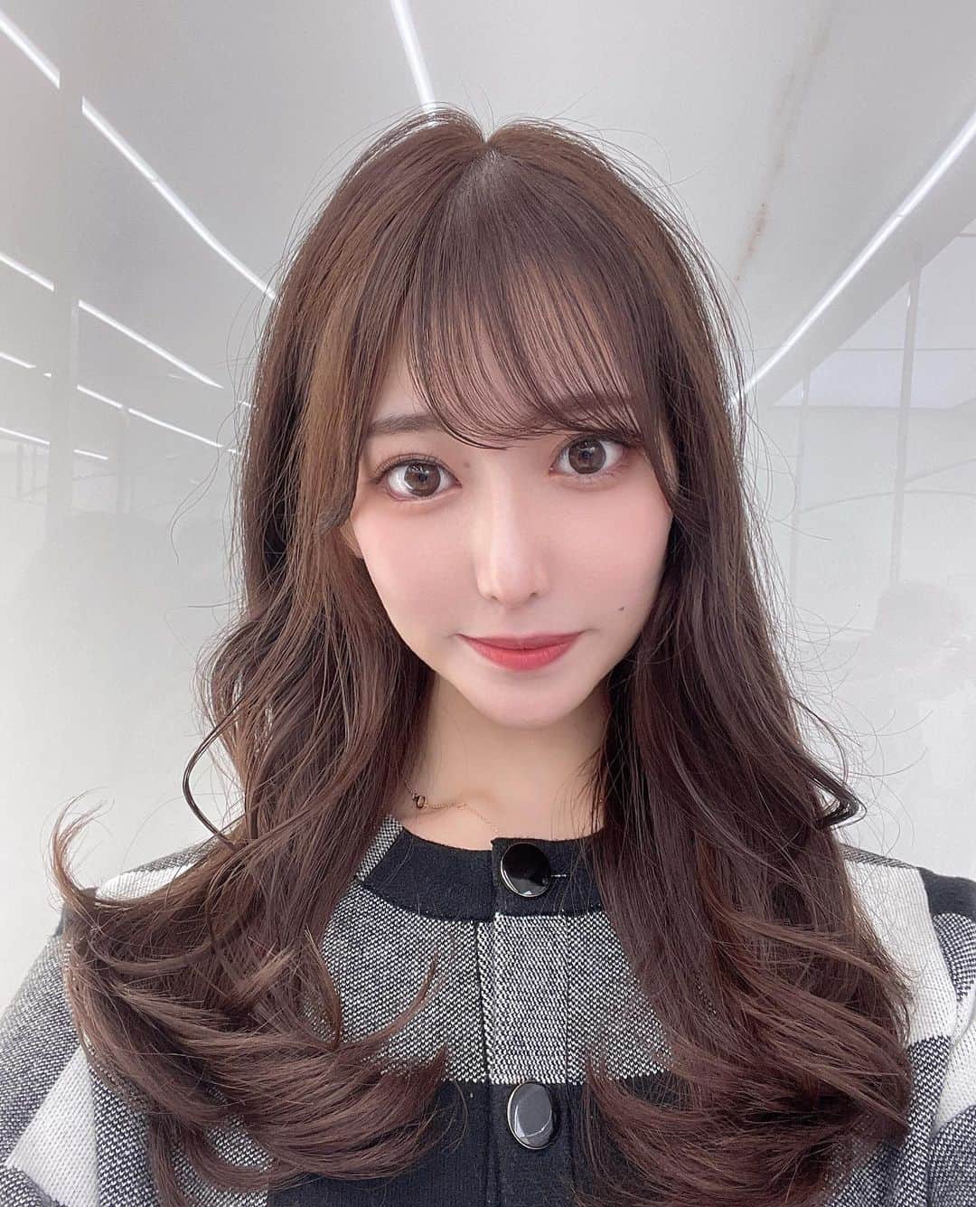 楓ふうあのインスタグラム：「美容院はずっとめぐたんにお願いしてもらってる💓✨」