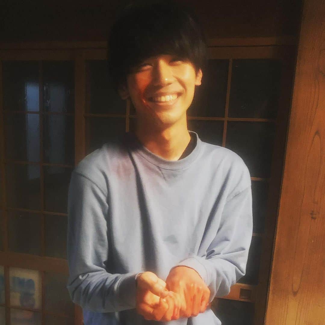 兼次要那のインスタグラム：「☺︎ 映画『 #a20153の青春 』 僕が登壇する舞台挨拶の日程が決まりました❕  １０月２１日(金)  登壇者 【兼次要那. 神倉千晶. 松田賢二. 北沢幸雄監督】  １０月２２日(土)  登壇者 【兼次要那. 神倉千晶. 丸純子. 北沢幸雄監督】  ※上映時間他詳細はアップリンク吉祥寺 劇場HPをご参照ください。 https://joji.uplink.co.jp/  皆さんにお会いできるのを楽しみにしています☺️」