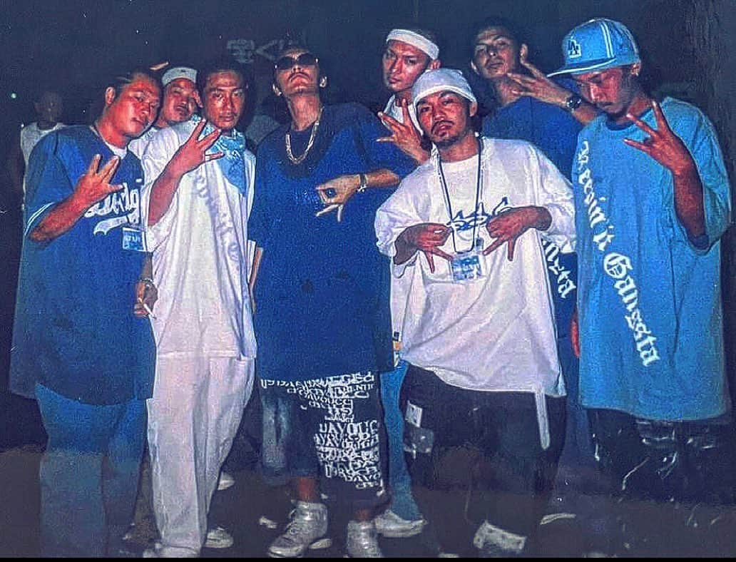 K-YOのインスタグラム：「...  LOOSE&ME&MICPRESIDENT  2004  #RIDERECORDZ #730RIDAZ #ハンドサインはR #髪型はタイトロープ #シャツはSSG」