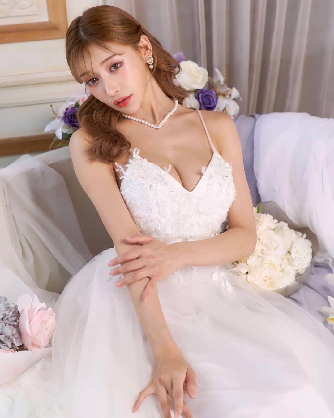 明日花キララのインスタグラム：「このドレス可愛かったなあ👸🏼💎☁️」
