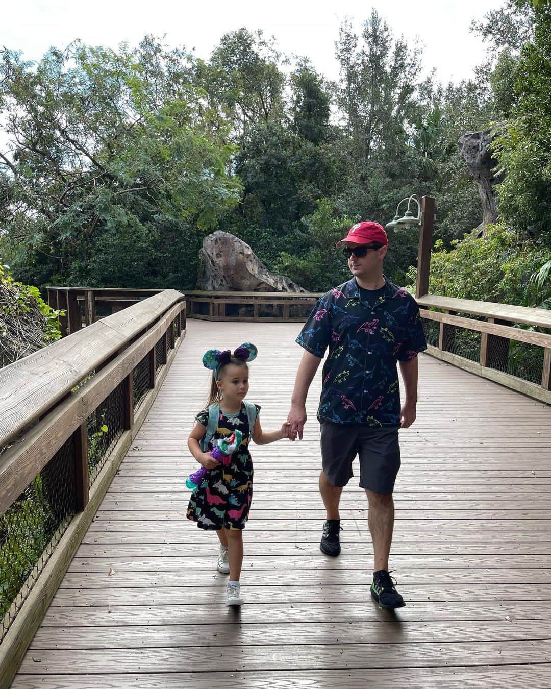 カーラ・モナコさんのインスタグラム写真 - (カーラ・モナコInstagram)「Celebrating you is our favorite thing to do! #thisis5 #happybirthday #10.15.17 #ScarlettArya」10月19日 22時11分 - karamonaco