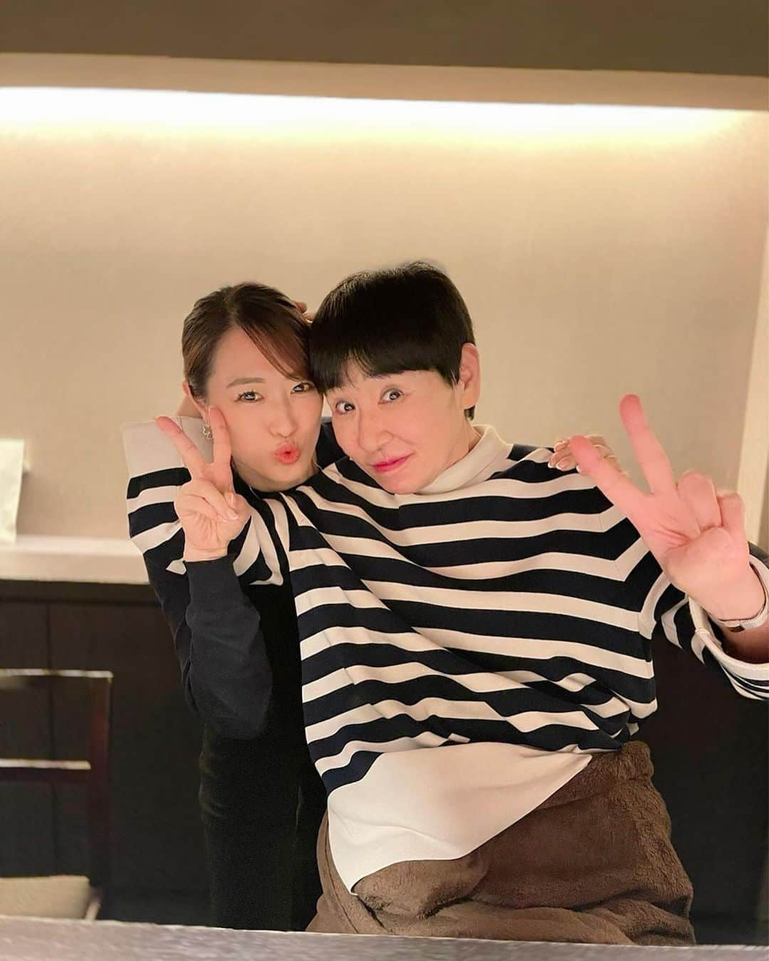 和田アキ子のインスタグラム：「こないだ、可愛い❓😝と有名な姪っ子の家にご飯お呼ばれしました😊😊 本当に料理が美味しくて、最高な時間だったー❤️😍😍 #ako50th #姪っ子」