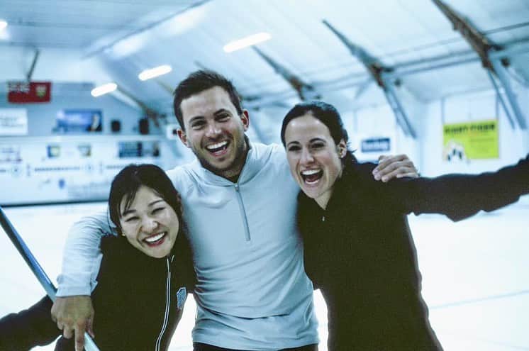 吉田知那美さんのインスタグラム写真 - (吉田知那美Instagram)「・ LET’S PLAY CURLING!! @nintendo  #みんなのカーリング  #カーリング #curling」10月20日 10時29分 - chinami1991