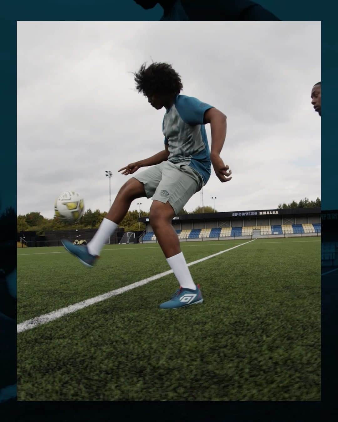 UMBROのインスタグラム：「Tocco 2.  Blue Coral/ Plein Air/Geranium 🔥.  Out now.  #umbro #controltime #tocco #thisisourgame」