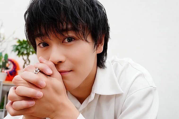 猪野広樹のインスタグラム：「ペルソナ5 初日終了。ありがとうございました！ エンタステージさんに取材して頂きました。」