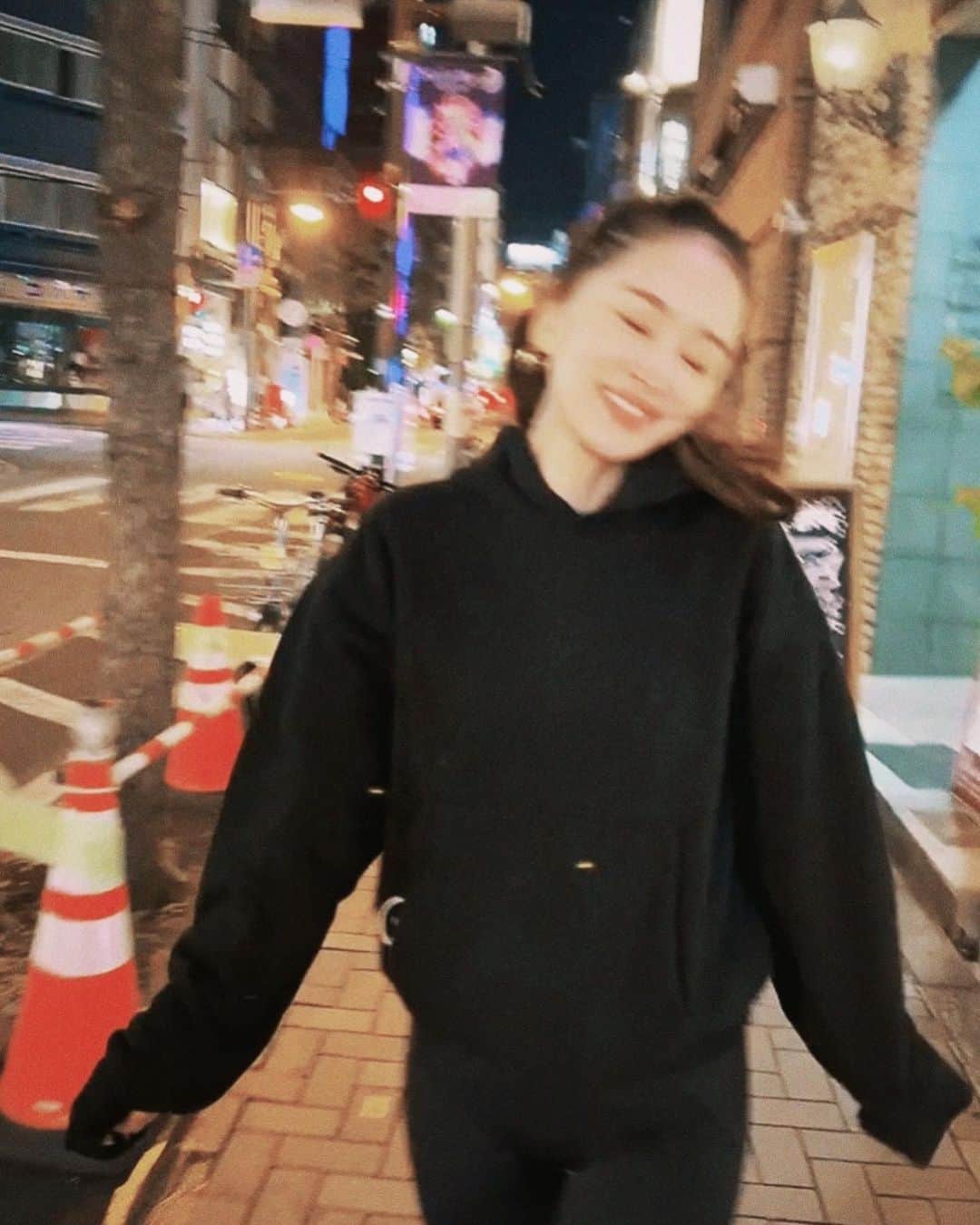 のインスタグラム：「♪」