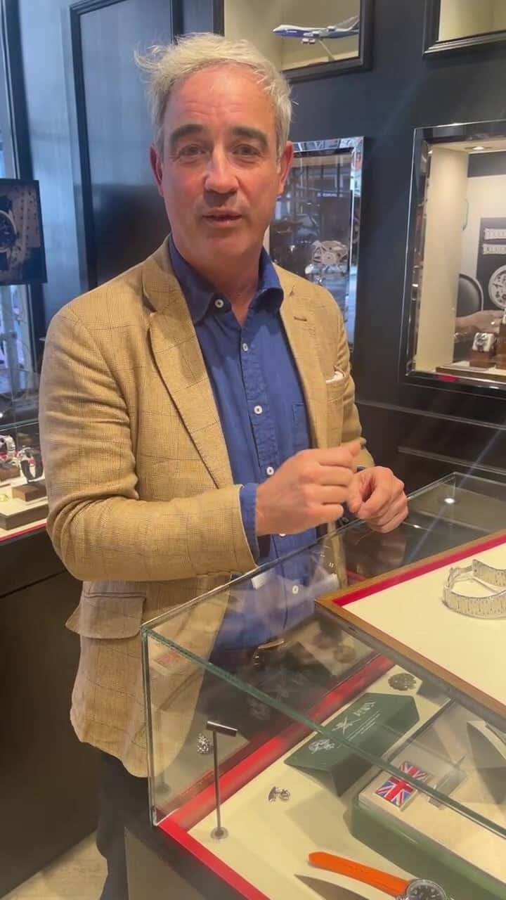 ブレモンのインスタグラム：「Bremont Co-Founder @gilesenglish talks through the H1 Generation, Bremont’s latest launch, live from our New York Boutique.   #bremont #h1generation #newyork #nyc #live」